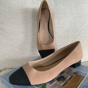 Sole Society Tan Suede/black flats. NWOB